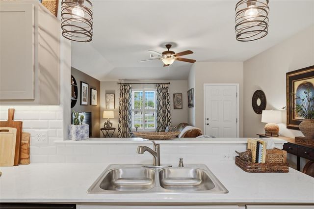1895 Sussex Street, Newcastle, OK 73065