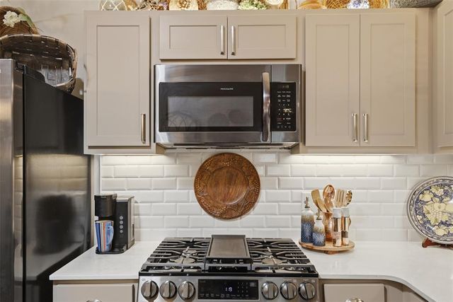 1895 Sussex Street, Newcastle, OK 73065