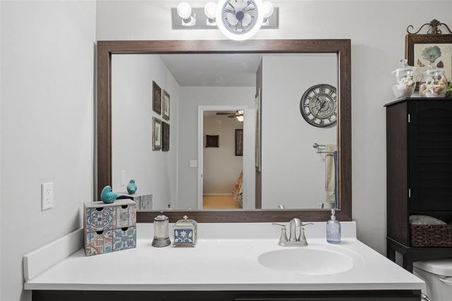 1895 Sussex Street, Newcastle, OK 73065