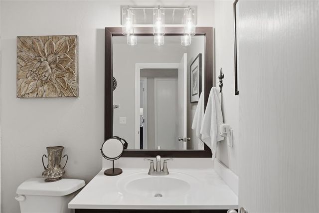 1895 Sussex Street, Newcastle, OK 73065