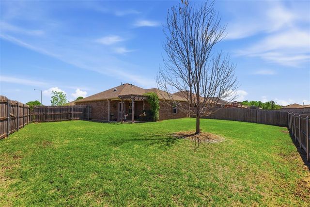 1895 Sussex Street, Newcastle, OK 73065