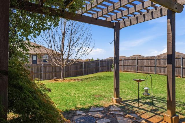 1895 Sussex Street, Newcastle, OK 73065