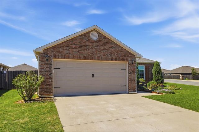 1895 Sussex Street, Newcastle, OK 73065