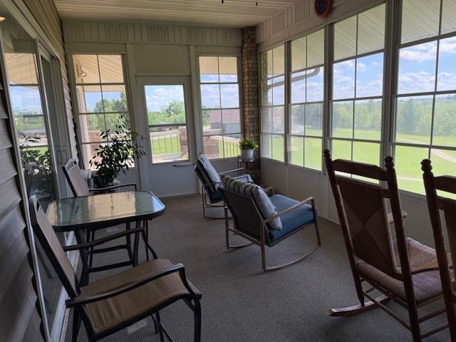 148 Virginia Drive B, Makanda, IL 62958