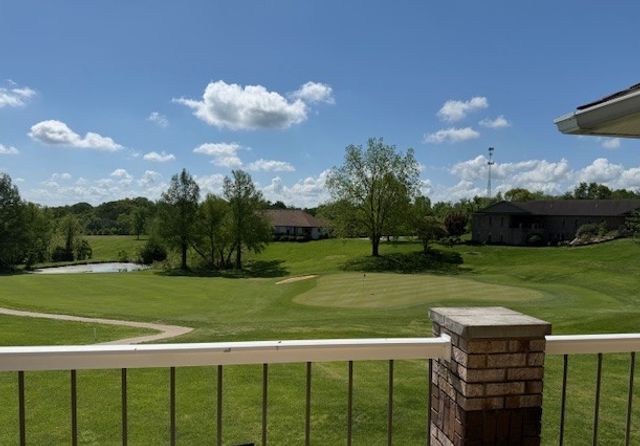 148 Virginia Drive B, Makanda, IL 62958