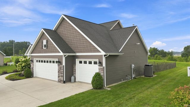 779 Perolla Drive, Fort Wayne, IN 46845