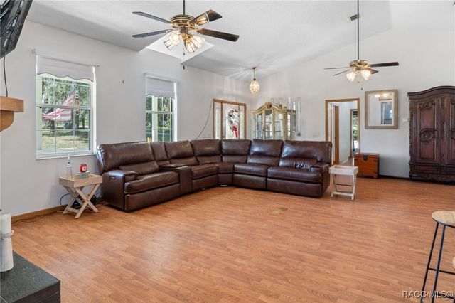 8737 S Rock Point, Floral City, FL 34436