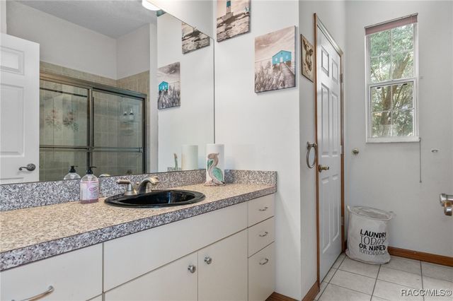 8737 S Rock Point, Floral City, FL 34436