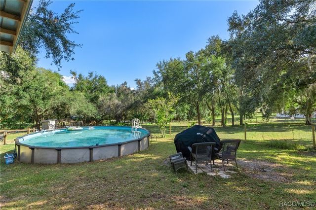 8737 S Rock Point, Floral City, FL 34436