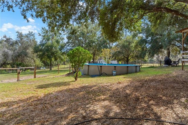 8737 S Rock Point, Floral City, FL 34436