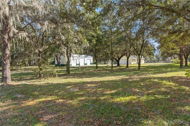 8737 S Rock Point, Floral City, FL 34436