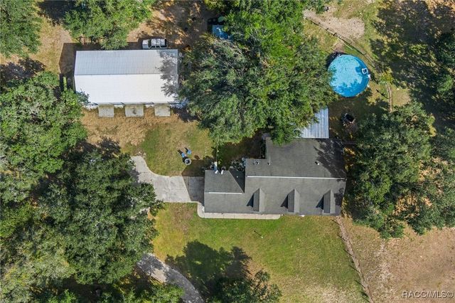 8737 S Rock Point, Floral City, FL 34436