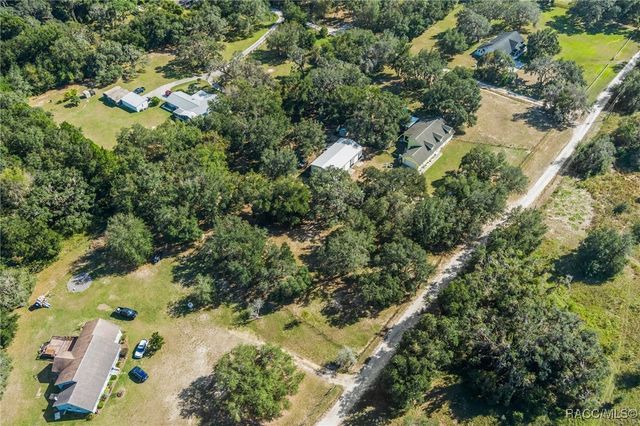 8737 S Rock Point, Floral City, FL 34436