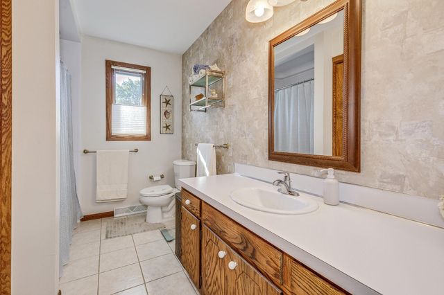 11600 Monroe Street NE, Blaine, MN 55434