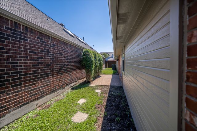 6116 Park Meadow Lane, Plano, TX 75093