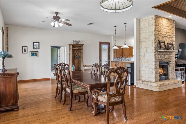 341 Windmill Hill, Salado, TX 76571