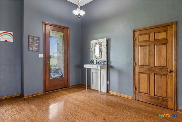 341 Windmill Hill, Salado, TX 76571
