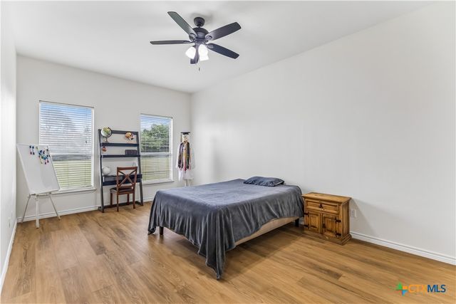 341 Windmill Hill, Salado, TX 76571