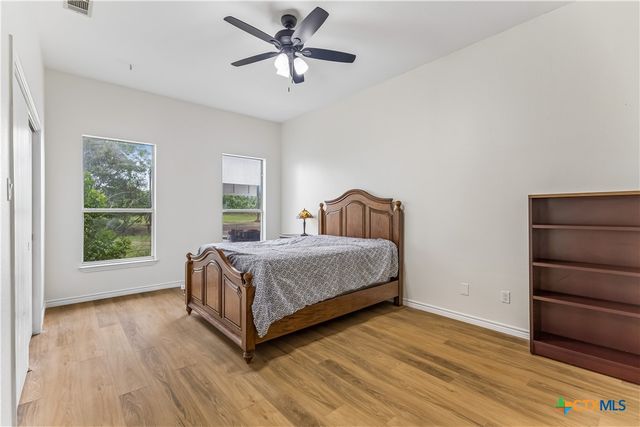341 Windmill Hill, Salado, TX 76571