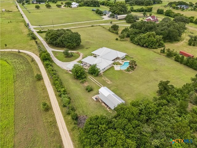 341 Windmill Hill, Salado, TX 76571