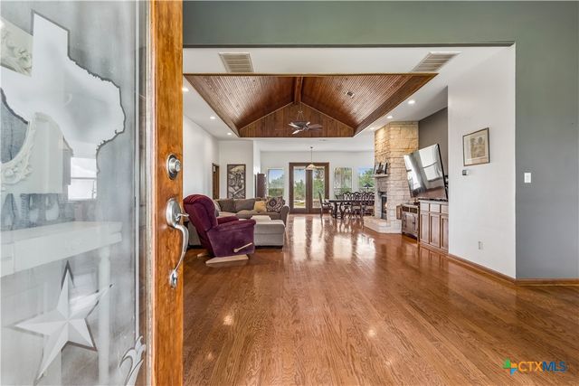 341 Windmill Hill, Salado, TX 76571