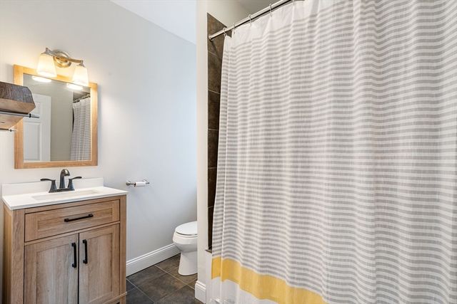 10 Beacon St 3, Chelsea, MA 02150