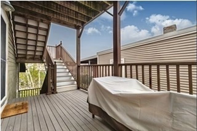 10 Beacon St 3, Chelsea, MA 02150