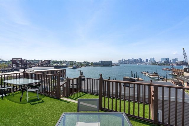 10 Beacon St 3, Chelsea, MA 02150