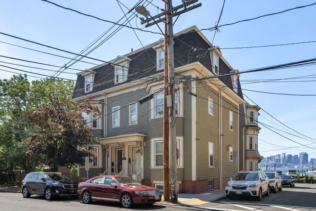 10 Beacon St 3, Chelsea, MA 02150