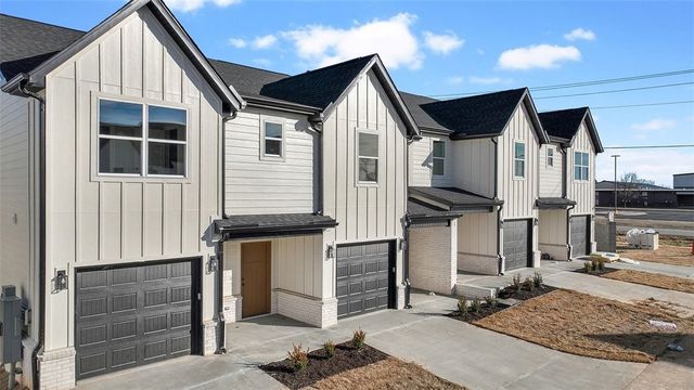 1714 Cuppett Circle, Pea Ridge, AR 72751