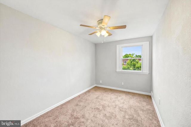 2052 HEATHER RD, Folcroft, PA 19032