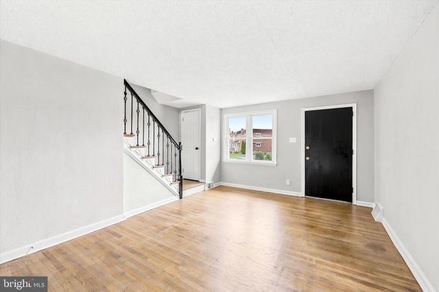 2052 HEATHER RD, Folcroft, PA 19032