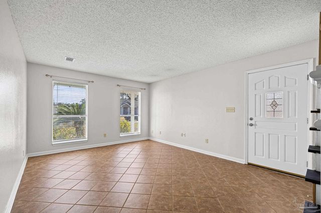 3230 Pins Ln, Gulf Breeze, FL 32563