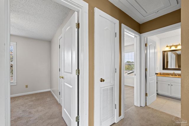 3230 Pins Ln, Gulf Breeze, FL 32563