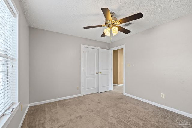 3230 Pins Ln, Gulf Breeze, FL 32563