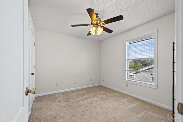 3230 Pins Ln, Gulf Breeze, FL 32563