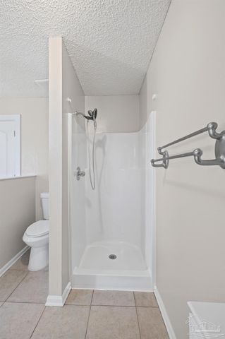 3230 Pins Ln, Gulf Breeze, FL 32563