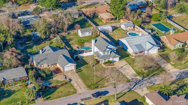 3230 Pins Ln, Gulf Breeze, FL 32563