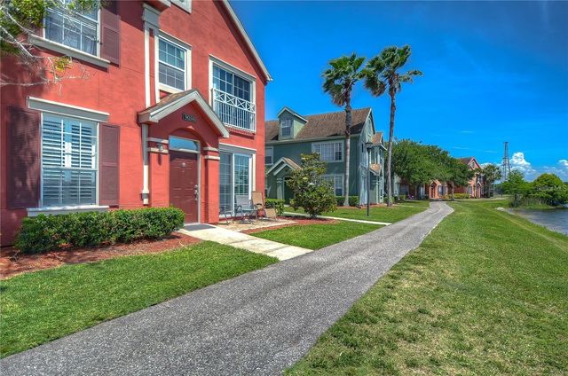 9034 LAKE CHASE ISLAND WAY 9034, Tampa, FL 33626