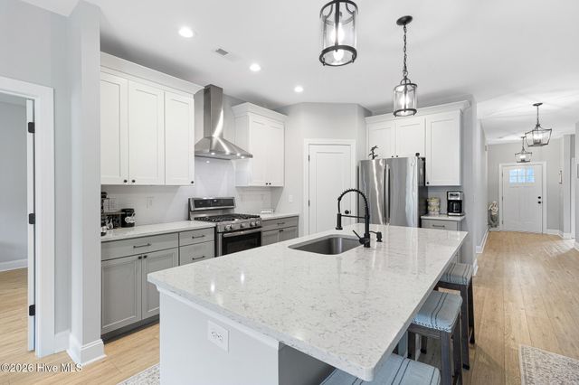 120 E Camp Kiro Road, New Bern, NC 28560