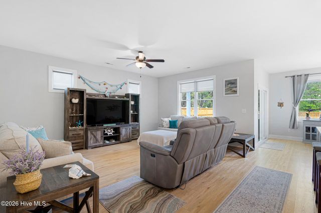 120 E Camp Kiro Road, New Bern, NC 28560