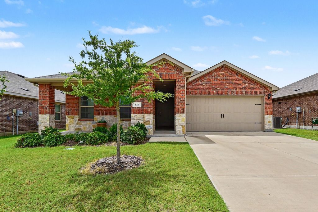 217 Red Stream Way, Caddo Mills, TX 75135