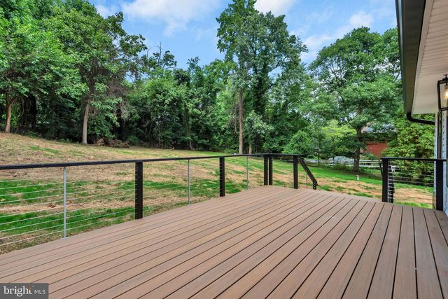 972 ARUNDEL DR, Arnold, MD 21012