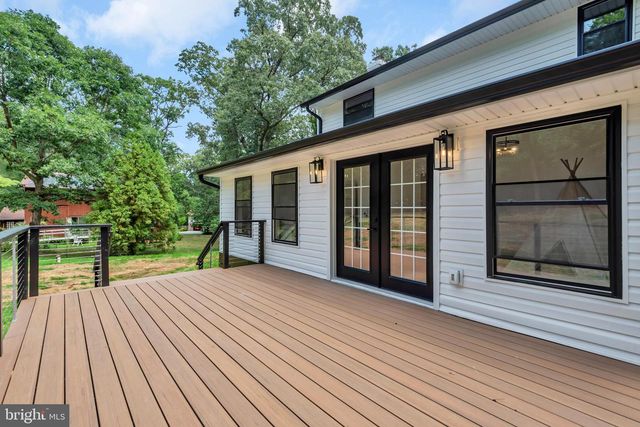 972 ARUNDEL DR, Arnold, MD 21012