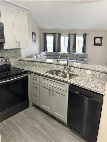 2532 WOODGATE BOULEVARD 207, Orlando, FL 32822