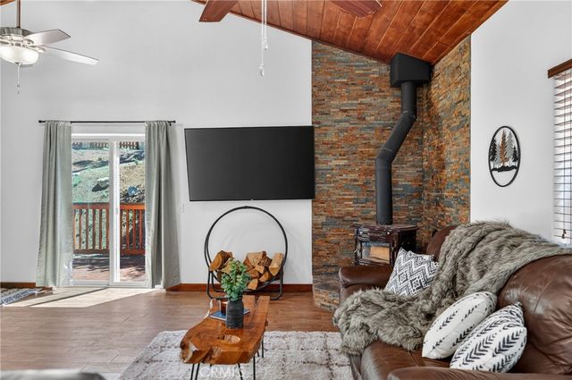 2220 Saint Anton, Pine Mountain Club, CA 93222