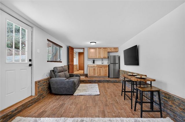 2220 Saint Anton, Pine Mountain Club, CA 93222
