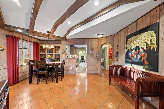 941 VIRGINIA DRIVE, Sarasota, FL 34234