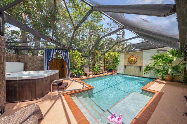 941 VIRGINIA DRIVE, Sarasota, FL 34234