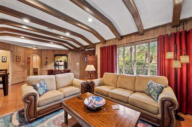 941 VIRGINIA DRIVE, Sarasota, FL 34234